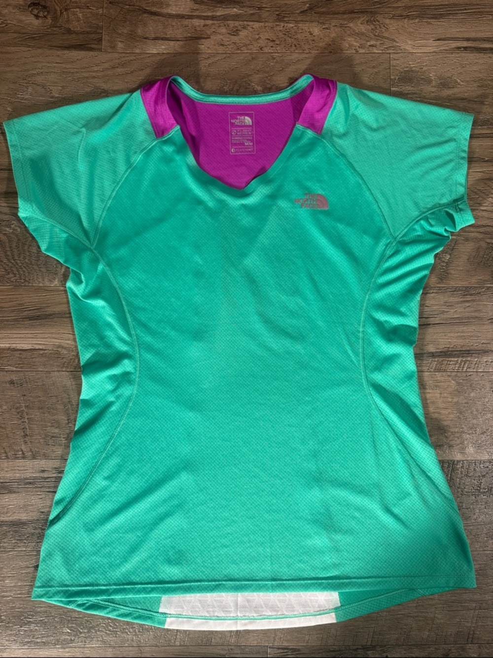 The North Face - Women's Green and Purple Flight Series Short Sleeve Tee -Size M - Picture 1 of 9